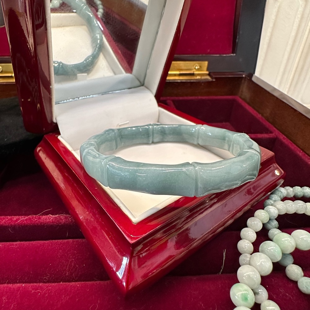 🌊Bluewater Jadeite Jade Bangle Hand-carved Bamboo Guatemalan